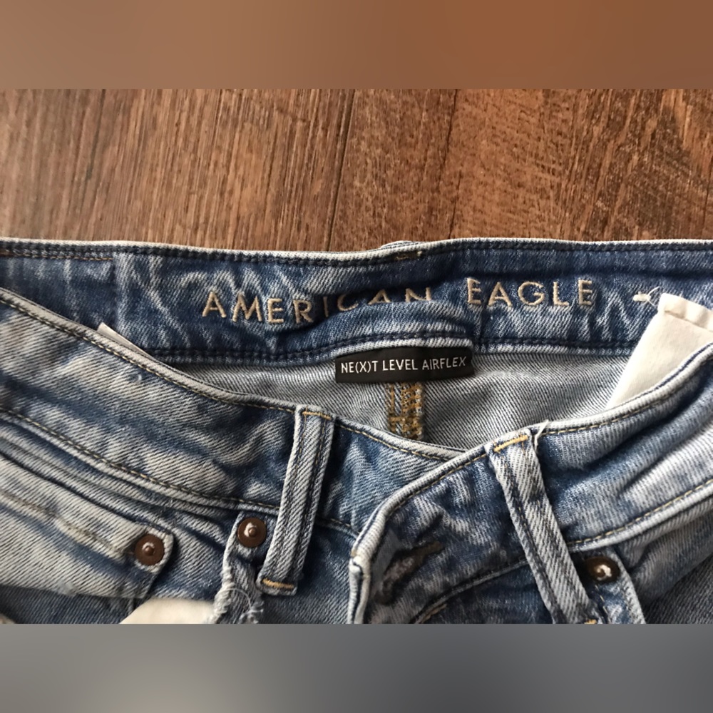 American eagle ripped Jean shorts🦅💕